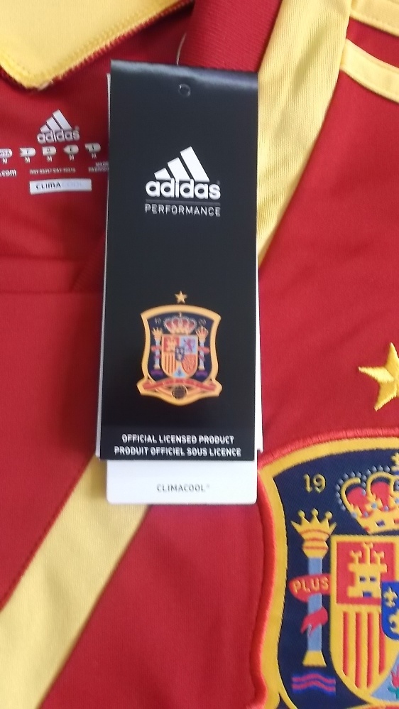 เสื้อฟุตบอล ทีมชาติสเปน ชุดเหย้า ชุดลุยศึกคอนเฟดเดอเรชั่นส์ คัพ 2013 ใหม่ M-Size / SPAIN Football Shirt Home Kit Confederations Cup 2013 Jersey NEW M-Size