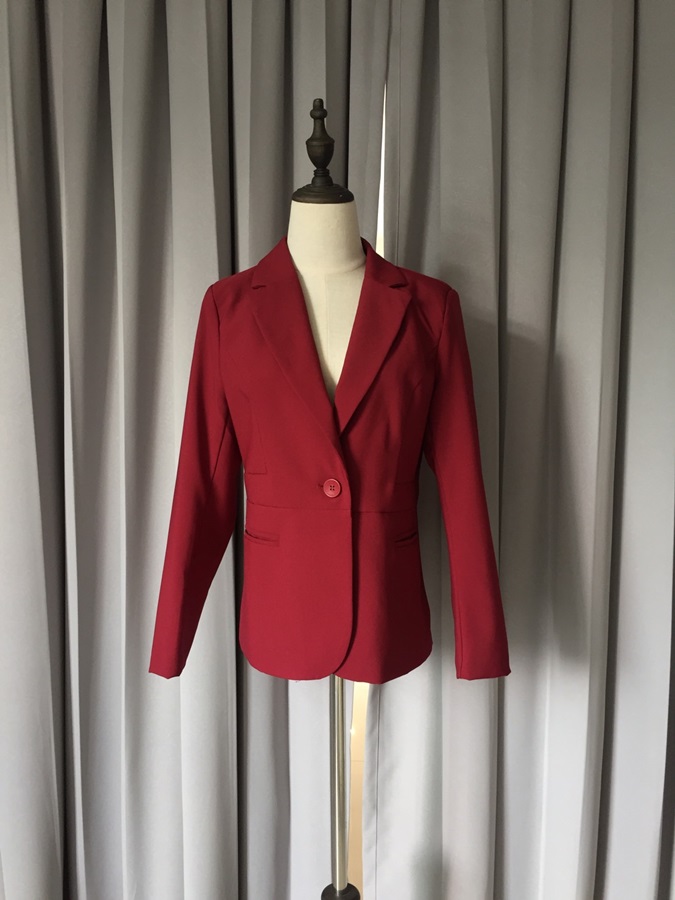 พร้อมเช่า สูทหญิง สูทสีไวน์แดง ทรงเข้ารูป สูทแฟชั่น ไซส์ XL