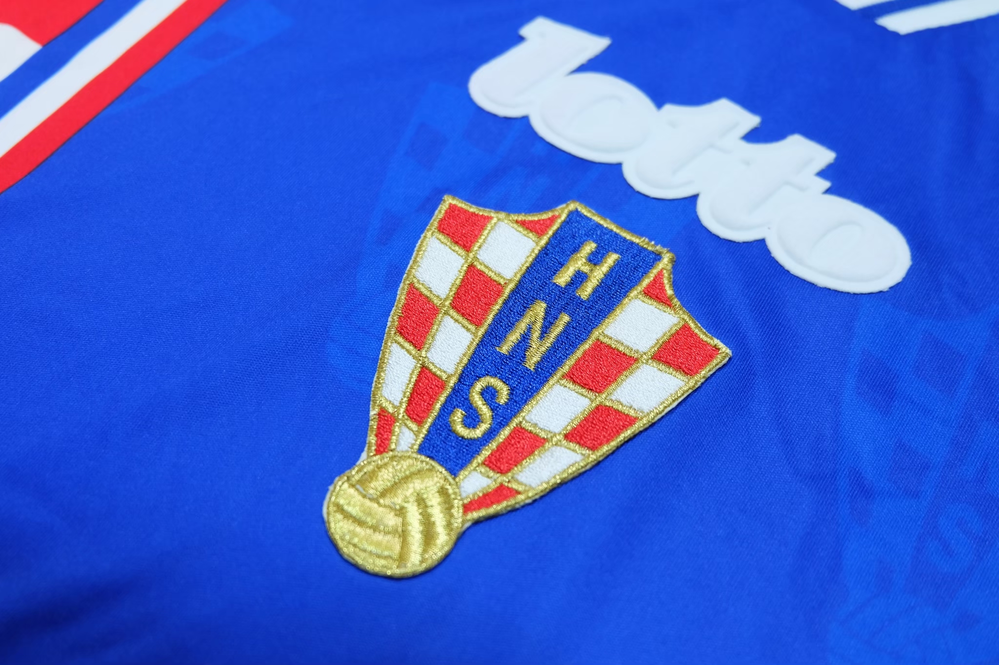 Croatia 1998 World Cup Vintage Jersey เสื้อบอลโครเอเชีย เสื้อโครเอเชียย้อนยุค HNS