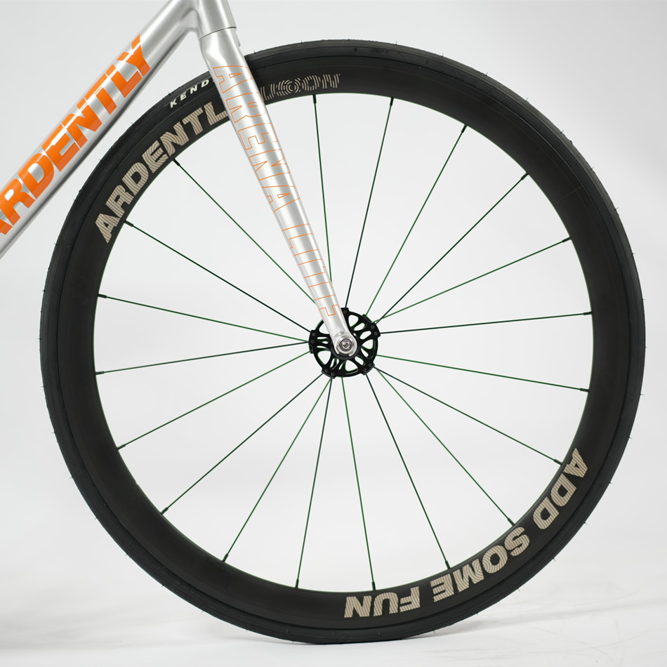 จักรยาน ARDENTLY ARENA LITE 6069 — Fixed Gear สนามแข่ง น้ำหนักเบา ปั่นแรง ดีไซน์สปอร์ตจัดเต็ม | โครงอลูมิเนียม 6069 | ล้อ 700C