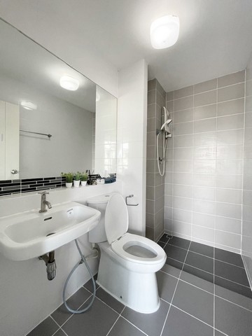 ให้เช่า ซูม คอนโด เพลส ชั้น 3 ห้อง 28 ตรม.ใกล้ ม.กรุงเทพฯ เครื่องใช้ไฟฟ้าครบ พร้อมอยู่