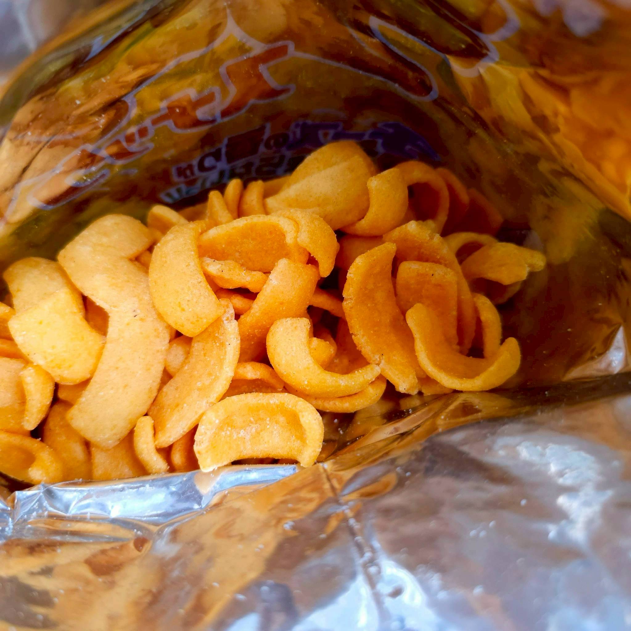 ขนมชีสสุดฮิตจากญี่ปุ่น ซองพกง่าย กินที่ไหนก็สะดวก! Cheese Snack 濃い〜いチーズスナック