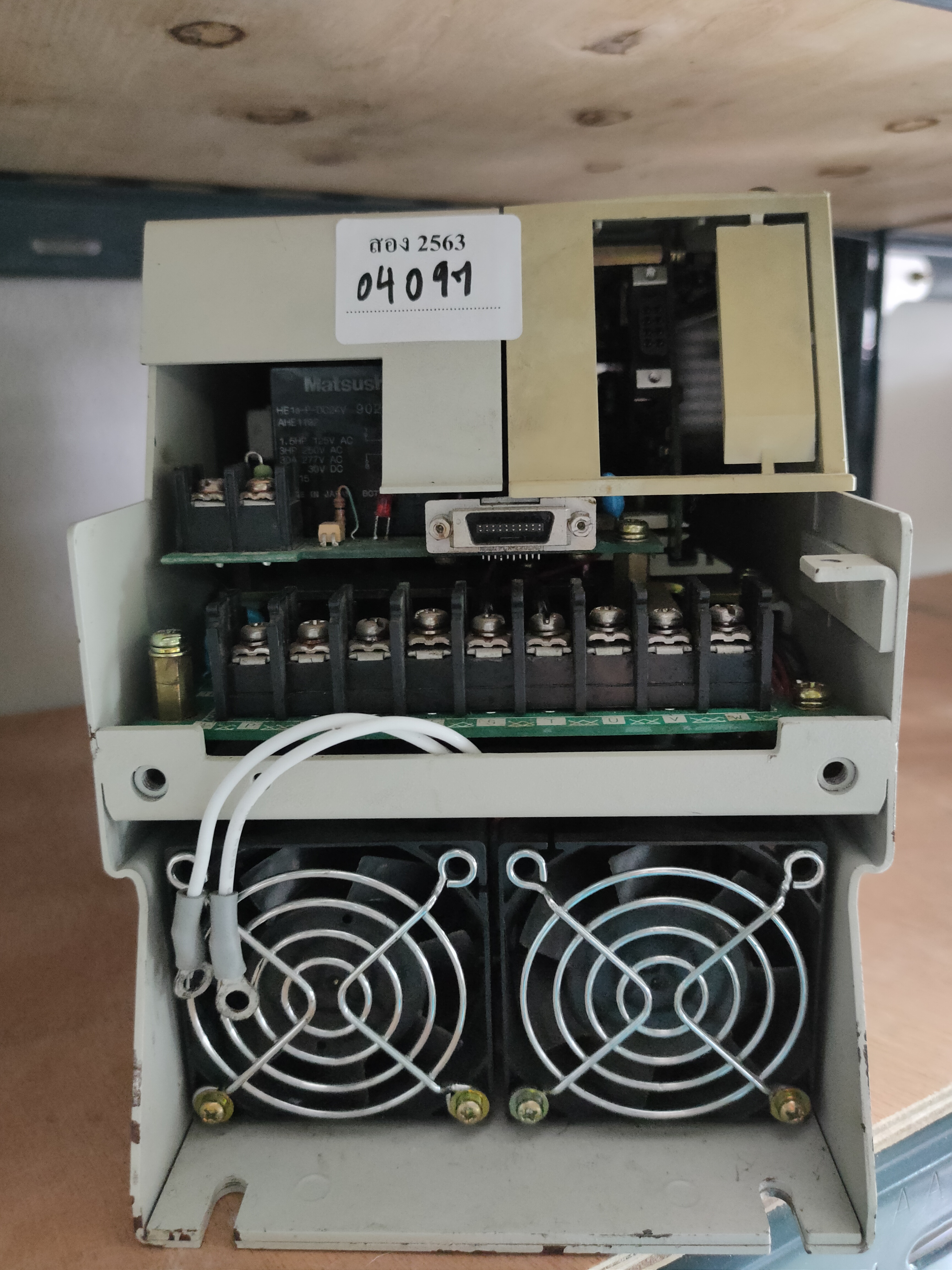SERVO DRIVE “ MITSUBISHI ” รุ่น MR-H500BN