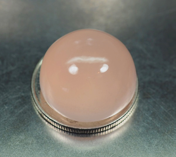 คคาลซิโดนีสีชมพู (Pink Chalcedony) 24.10 กะรัต