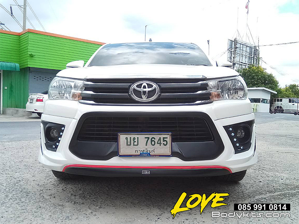 สเกิร์ตหน้า TRD : REVO 2015-2017