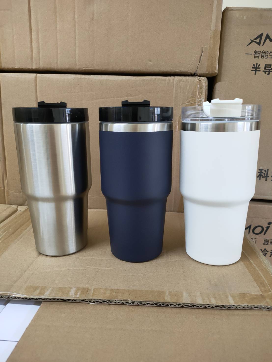 แก้วสแตนเลส 600 ml. / 20 Oz. *กล่องขาว