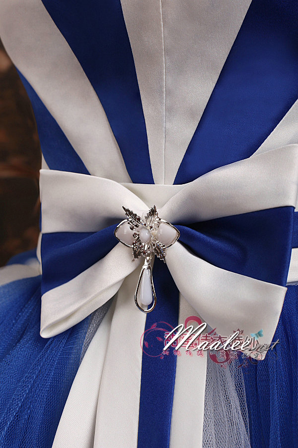 พร้อมส่ง ชุดแฟนซี ชุดราตรีสั้น กระโปรงสุ่ม ลายทางริ้ว เก๋มาก สีน้ำเงินขาว