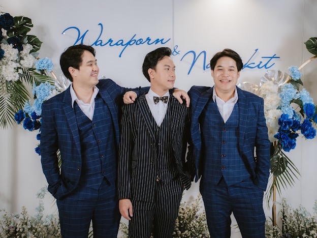 พร้อมเช่า ชุดสูทชาย สีกรมท่าลายทางเล็ก ** พร้อมเช่าไซส์ L , XL **