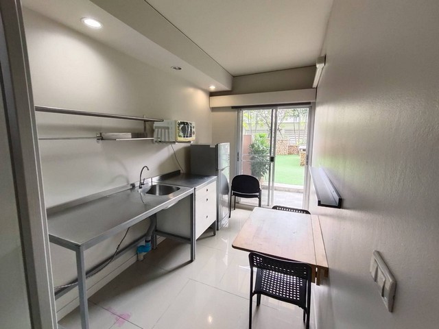 ให้เช่าคอนโด ฟ้าโดม ชั้น 2 ตึก A 40 ตรม.ติดสวน เฟอร์ครบ เครื่องใช้ไฟฟ้าครบ ใกล้ ม.ธรรมศาสตร์รังสิต