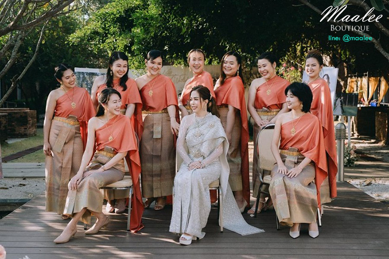 เช่า ชุดไทย ชุดเพื่อนเจ้าสาว ชุดไทยสไบสีส้มอิฐ ผ้าถุงทอง
