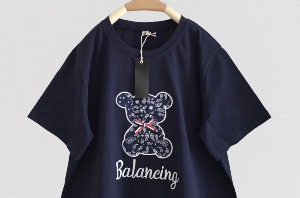 เสื้อยืดแต่งผ้าปักลายหมี 9am