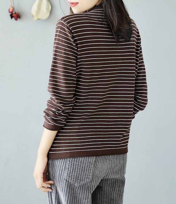 เสื้อยืดไหมพรมคอปีน