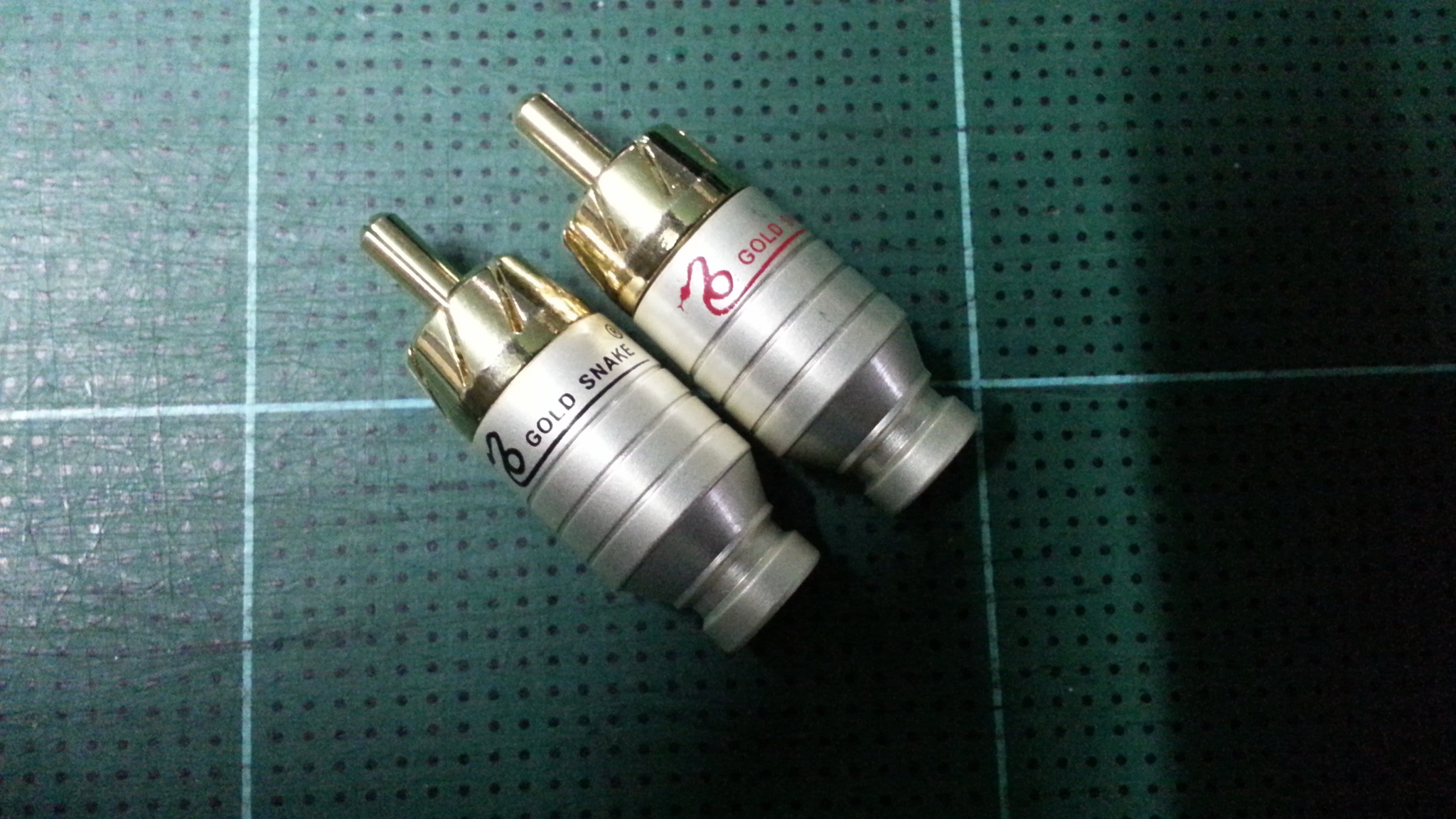 PLUG RCA ( คู่ละ )
