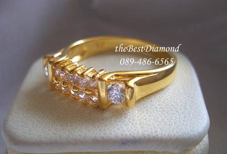 แหวนแถว วงนี้หรูหราดีค่ะ ดูแพรวพราวคะ รหัส BR916 ***ชุบทองแท้ 24K 5 ไมครอน***