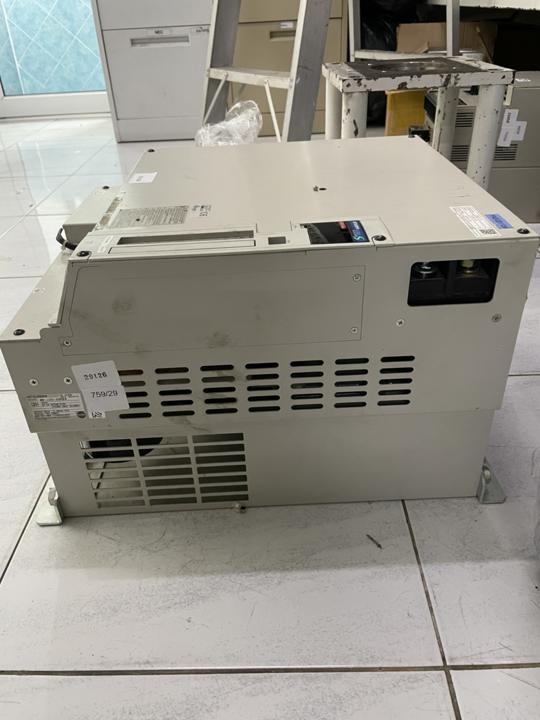 MR-J2S-30KB4 SERVO DRIVE " MITSUBISHI "