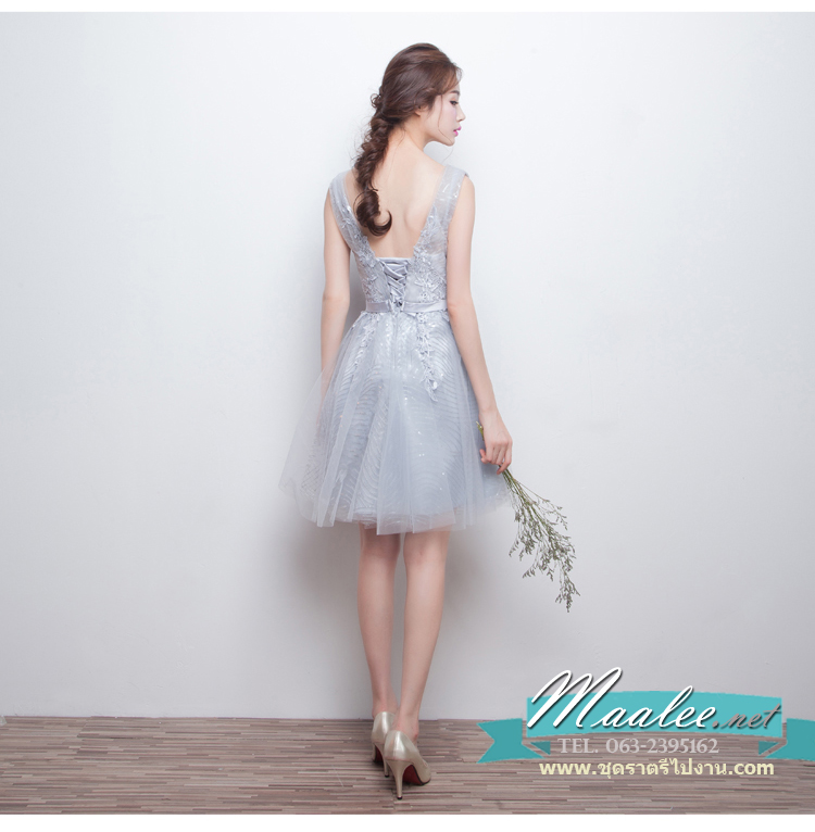 พร้อมเช่า ชุดราตรีสั้น แขนกุด สีเทา แต่งลายลูกไม้ ผ้าตาข่าย ข้างในปักเลื่อมสวย