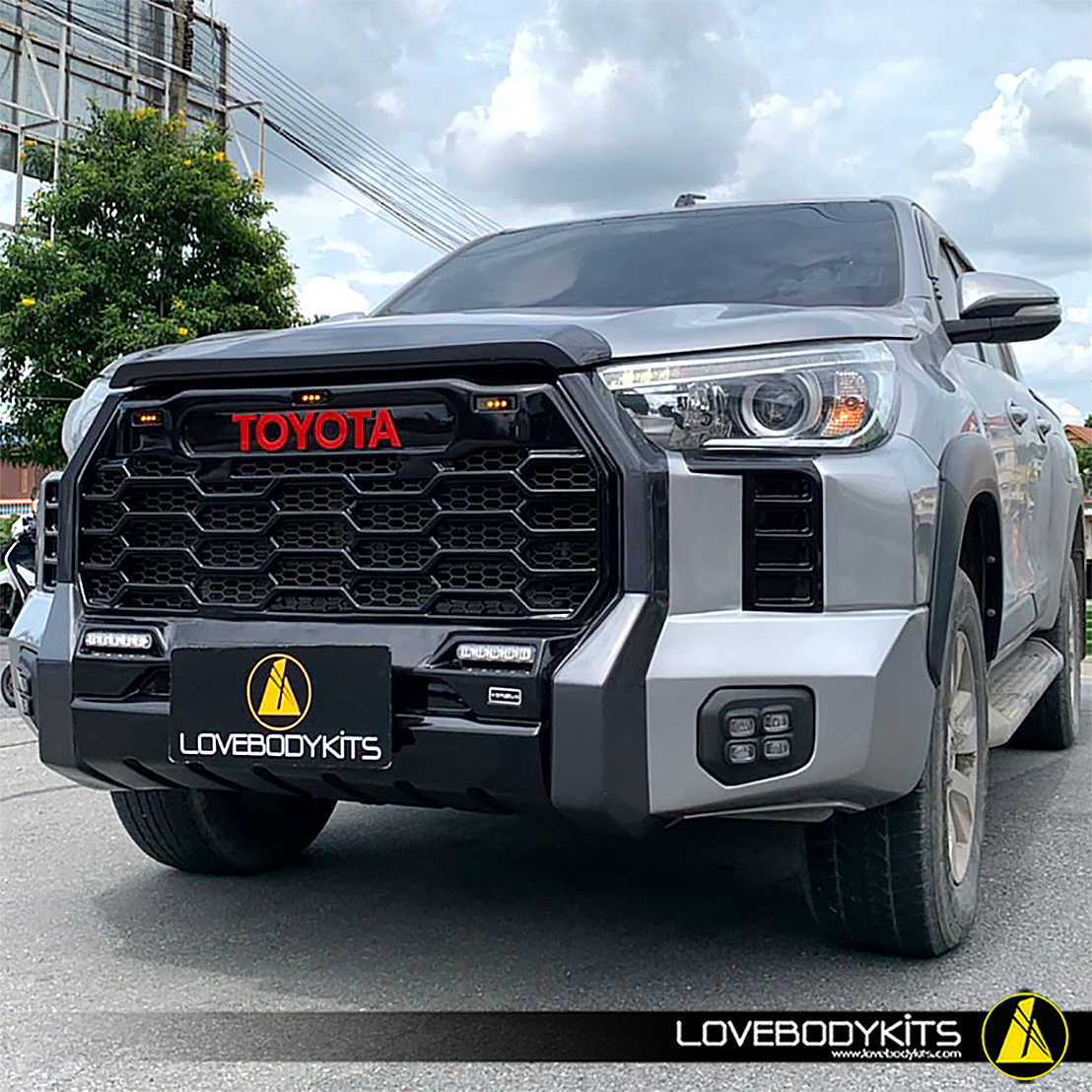 กันชนหน้า TUNDRA : REVO 2015-2019 ตัวสูง