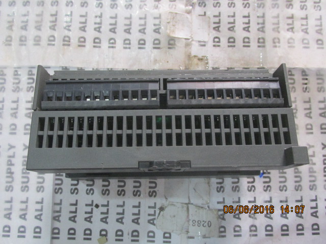 PLC “ SIEMENS ” รุ่น 6ES7 223-1BL22-0XA0