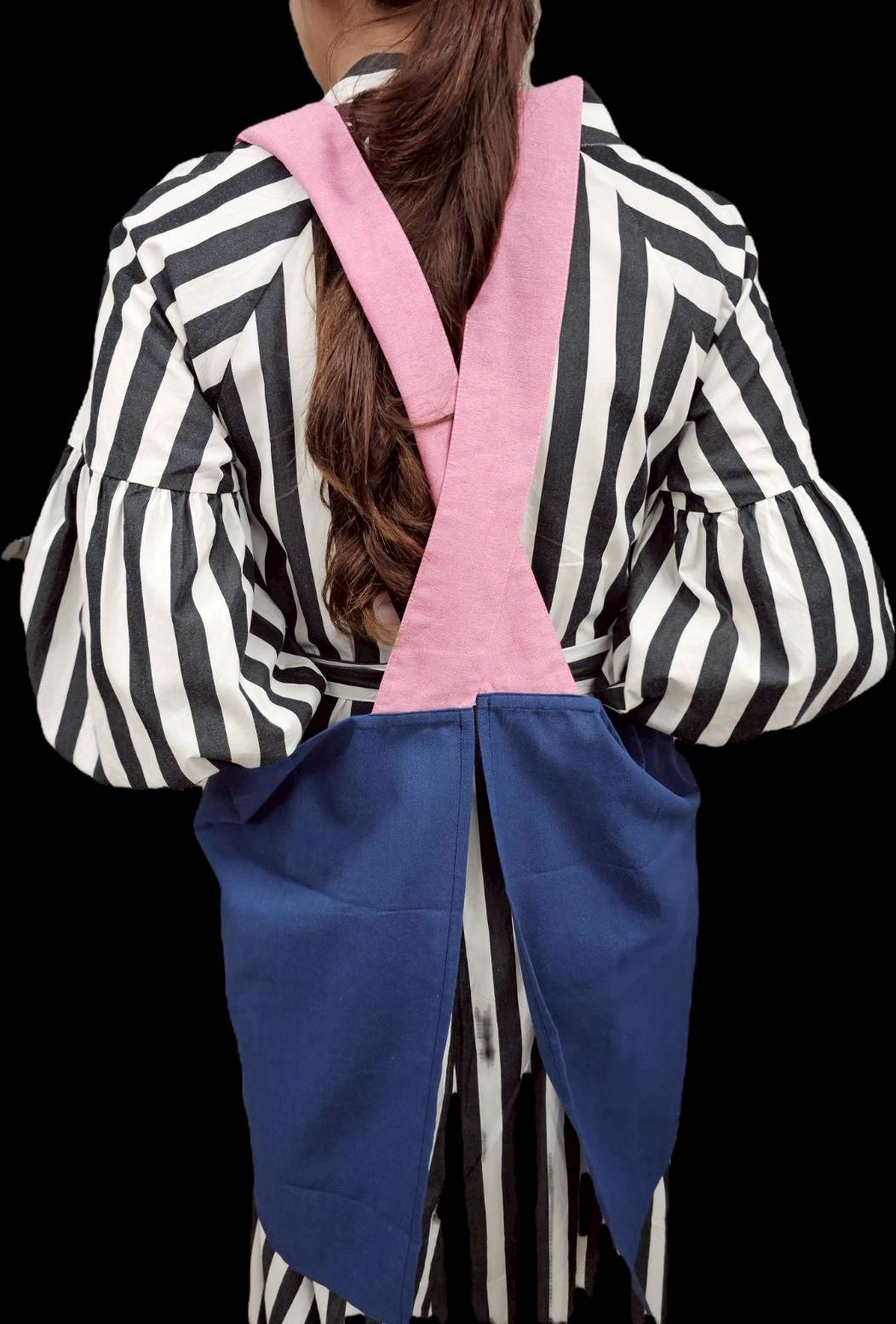 🎉 ผ้ากันเปื้อนลายลิขสิทธิ์แท้จากญี่ปุ่น! Monchhichi 50th Anniversary – Let's Parade! 🎉