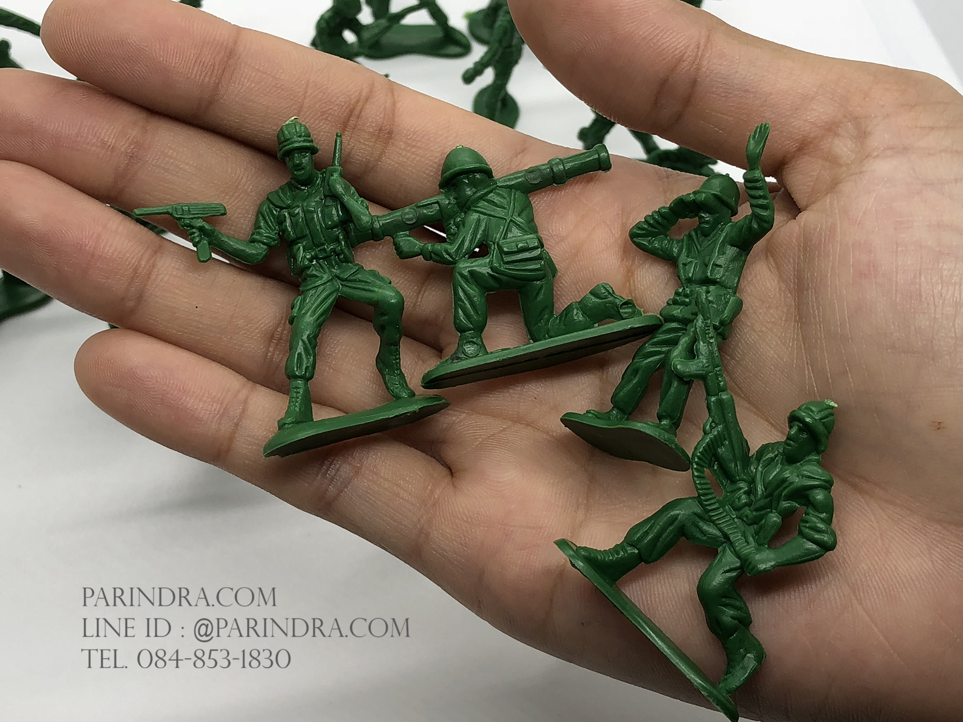โมเดลทหารจิ๋ว สีเขียวทหาร