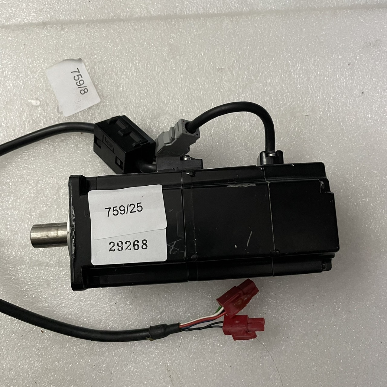 SGMAH-02A1F-AP51 SERVO MOTOR " YASKAWA "