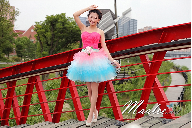 พร้อมเช่า ชุดแฟนซี เช่า 500 ชุดราตรีสั้น เกาะอก สีชมพู สีหวานเย็น อกจับจีบตีเกล็ด กระโปรงตาข่าย น่ารักมาก