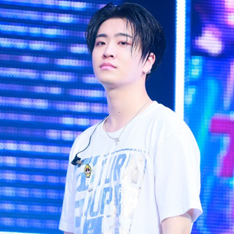 เสื้อยืด (T-Shirt) GOT7 - TURN UP Japan Tour 2017