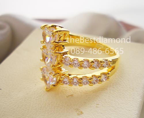 BR610+Perfect 3 heart ring +++ แหวนเพชร cz รูปหัวใจ 3 ดวง ดีไซน์ 3 แถว modern หรูหรา ไฮโซ สุดๆ เพชรแวววาวมากๆๆ
