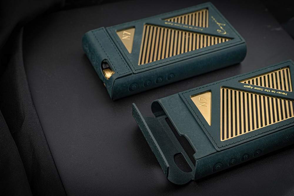 N7 Royal Blue Case เคสหนังสำหรับ Cayin N7 รุ่นใหม่ (เคสหนัง)