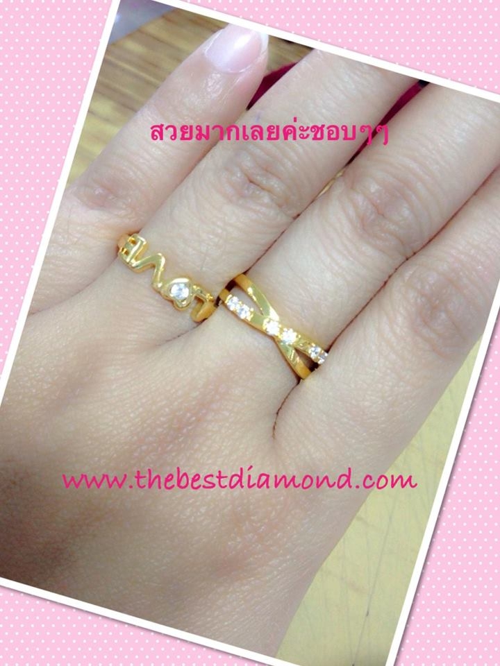 BR037RD+++แหวนแถวแบบไขว้+++ แบบนี้เก๋มากๆๆๆค่ะ ขายดีสุดๆ ใส่สวยทุกนิ้วเลยค่ะ ดีไซน์อ่อนช้อย และน่ารักมาก