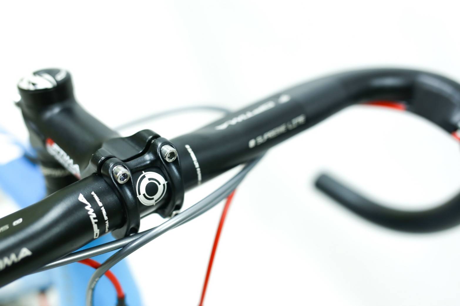 จักรยานเสือหมอบ OPTIMA VOLA R3000 2x9 สปีด ตะเกียบคาร์บอน วงล้อ 700c