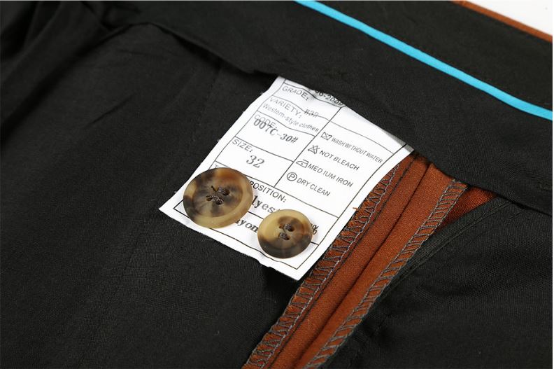 Pre-order ชุดสูทชาย รุ่น 2 กระดุม สีเขียว