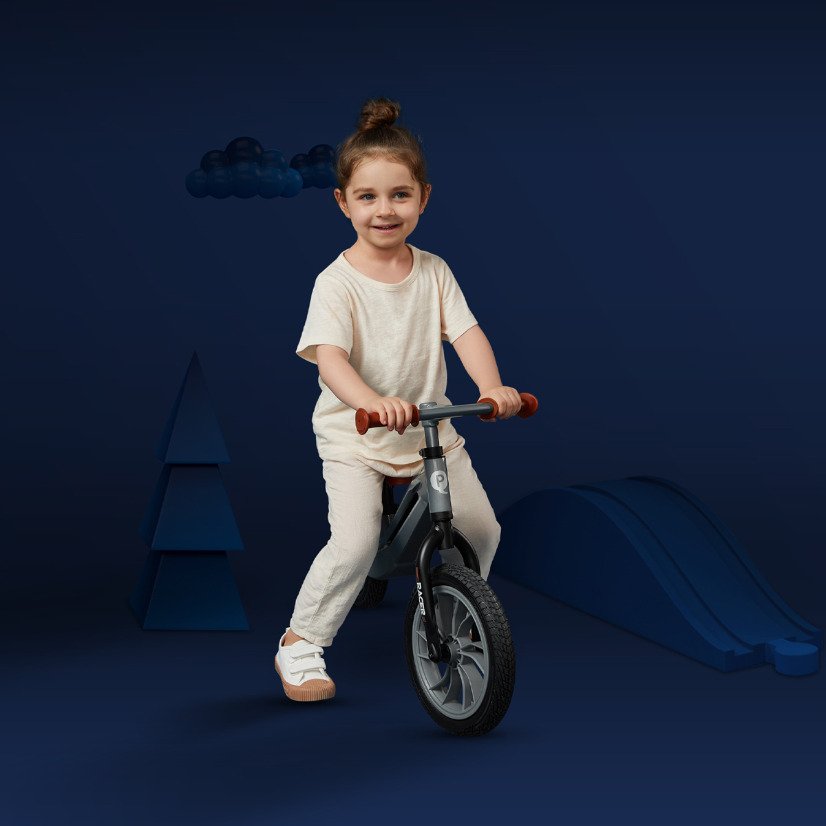 QPlay Racer Balance Bike จักรยานทรงตัว 12 นิ้ว