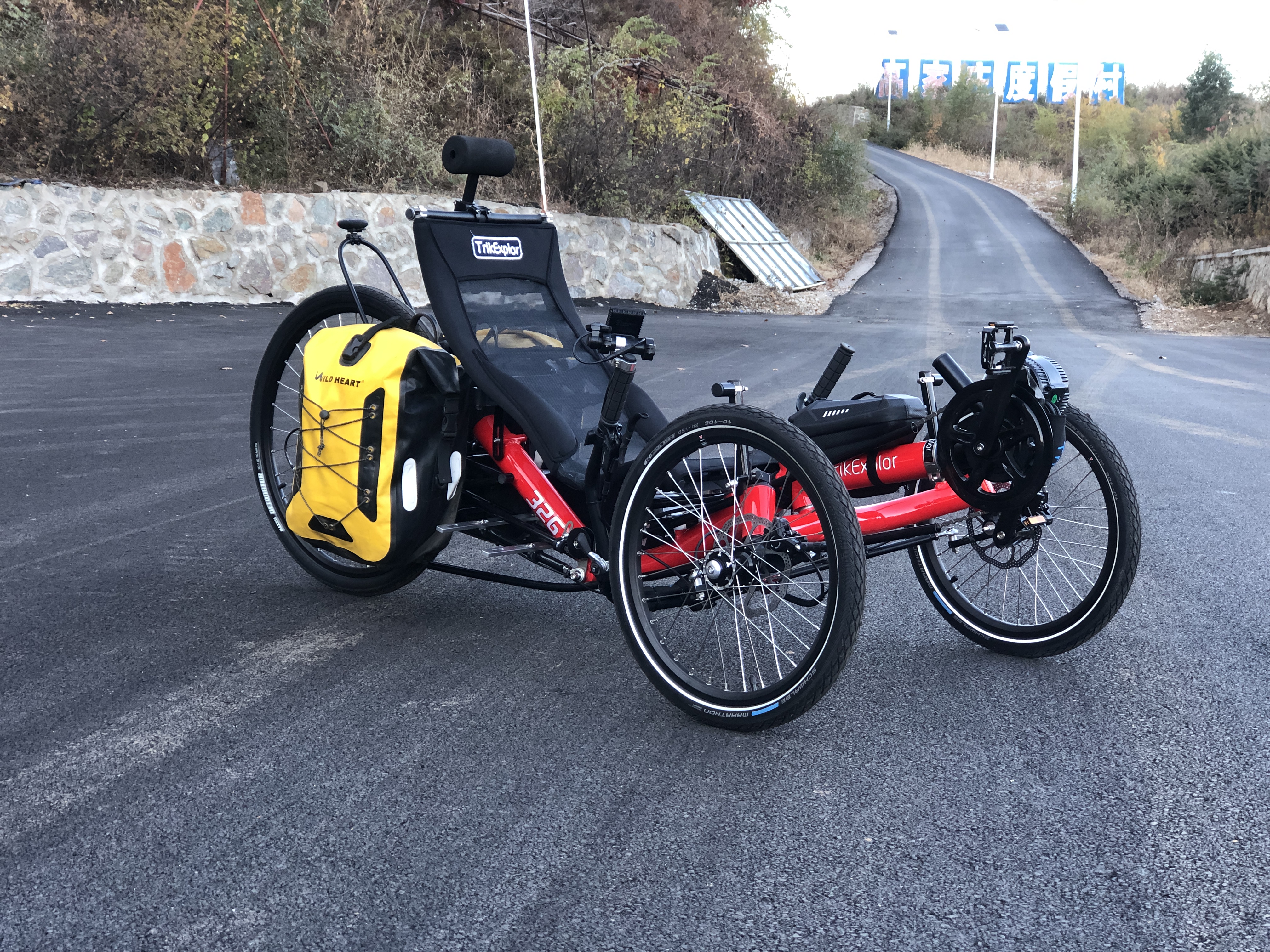 จักรยานนอนปั่น MOTRIKE 326 | TrikExplor 3 Wheel Touring Recumbent Bike | Shimano 3x9 Speed | อลูมิเนียมเฟรม 6061 T6 | รองรับผู้ขี่สูง 165–200 ซม.
