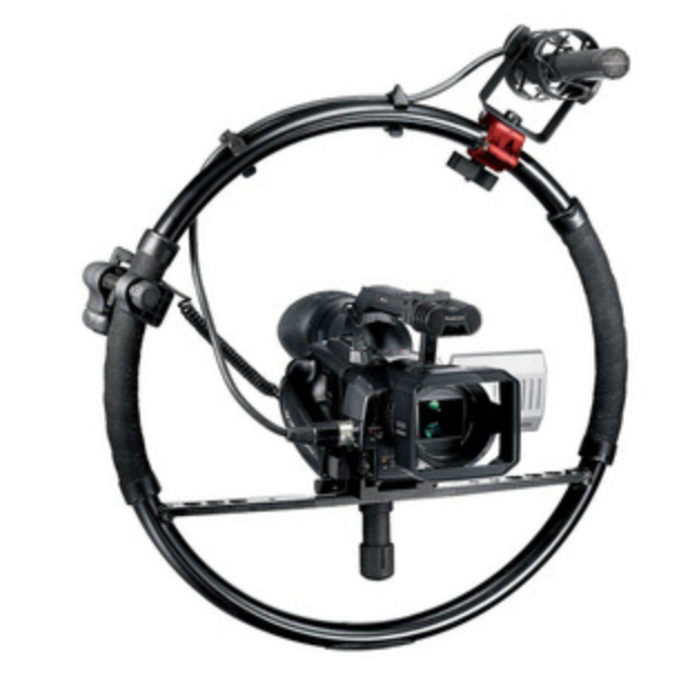 Figrig สำหรับยึดจับกล้องด้วยมือเปล่า Manfrotto 595B ช่วยให้การเปลี่ยนมุมมองกล้องด้วยมือสะดวกและนิ่งมากขึ้น สามารถต่ออุปกรณ์เสริมเช่นรีโมทได้หลายตัว ประกันศูนย์ 5 ปี