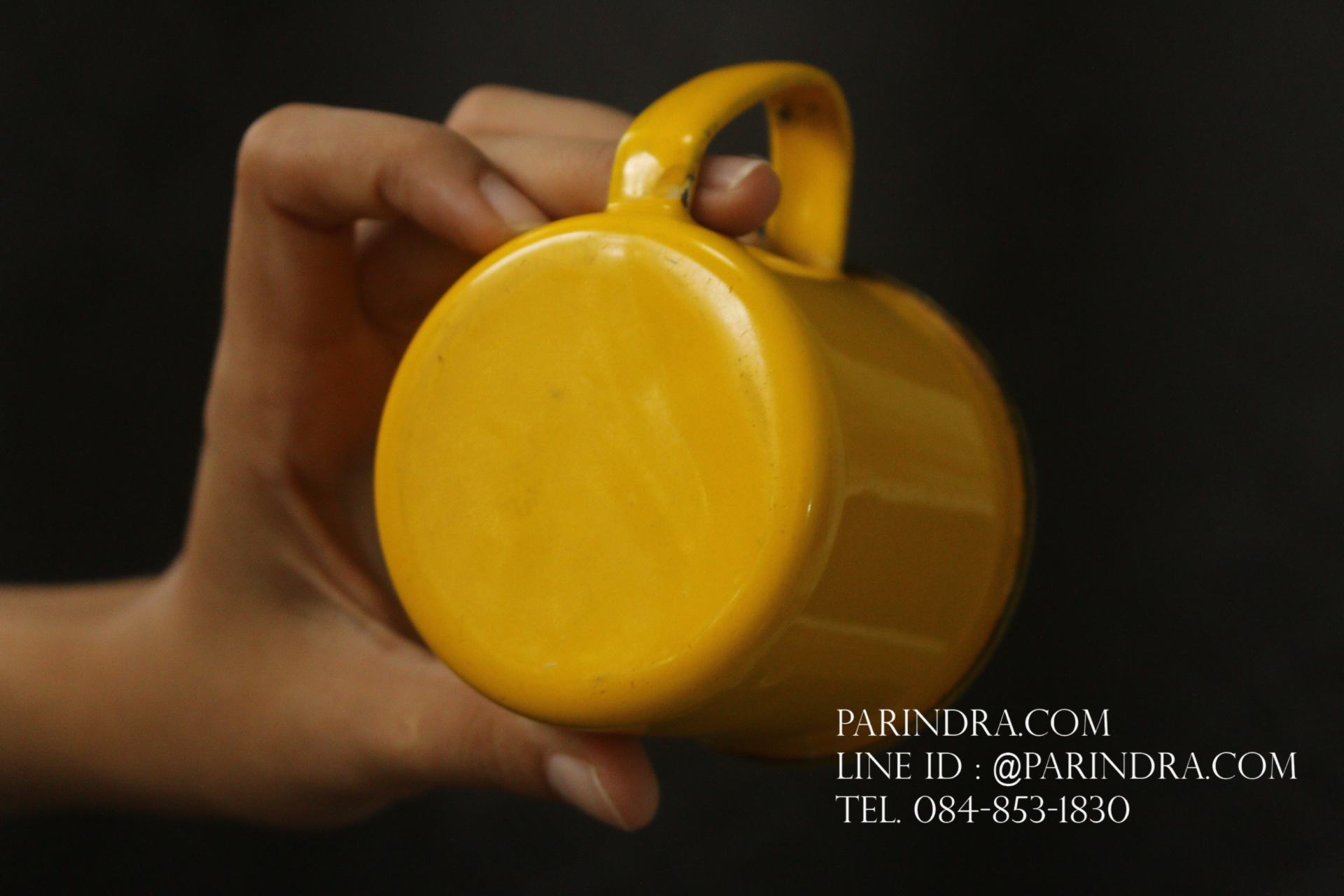 แก้วมัค อีนาเมลเก่างานหนามากๆ สีเหลืองสดใส JAPAN