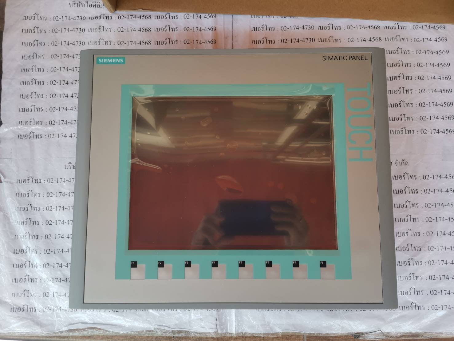 6AV6 647-0AF11-3AX0 HMI " SIEMENS "