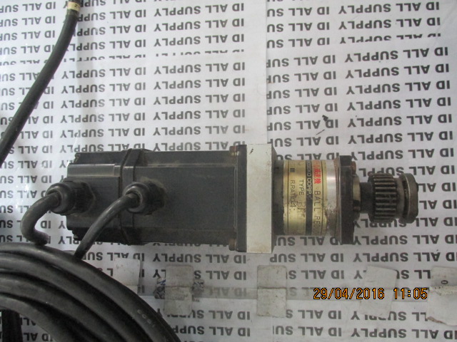USAREM- 01CFJ12 SERVO MOTOR " YASKAWA "