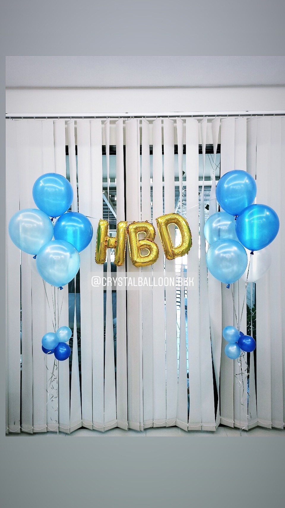 ลูกโป่ง วันเกิด ฟอยล์ตัวอักษร HBD ขนาด 16" สีทอง พร้อม ช่อลูกโป่ง ช่อ 4 ลูก 2 ช่อ พร้อมตกเเต่ง สามารถเปลี่ยนสีลูกโป่ง/เปลี่ยนสีตัวอักษรได้