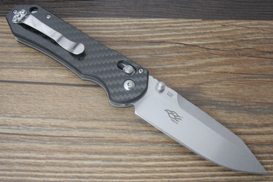 มีดพับ Ganzo รุ่น G7452-CF ด้ามลายคาร์บอนไฟเบอร์ ของแท้ 100%