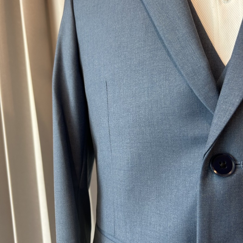 พร้อมเช่า ชุดสูทชาย สียีนส์อ่อน 2 กระดุม