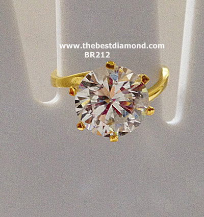 BR222+++แหวนชูขนาดเกือบ 4 กะรัต+++เรียบ หรูหรา สวยมากๆๆๆ เพชรแวววาว เหมือนจริงมากๆเล่นไฟสุดๆ วงนี้ต้องมีไว้ แบบยอดนิยม ไม่ตกtrend เพชรแบบHeart&Arrow