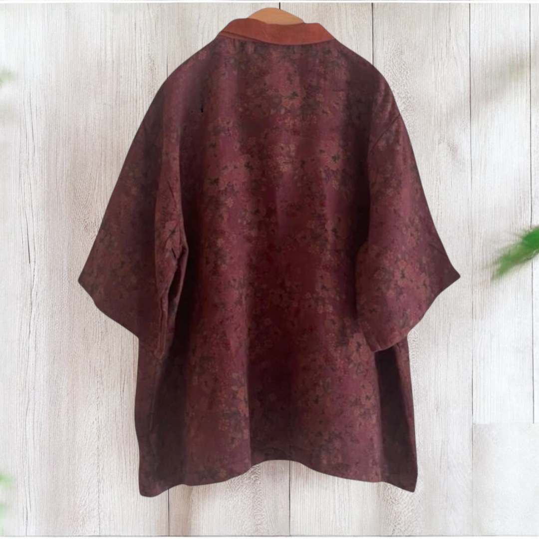 เสื้อผ้าลินินลายดอกไม้แต่งกระเป๋า