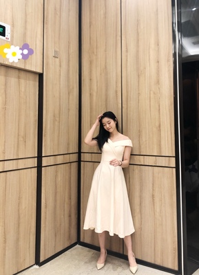 Pro-order เดรสขาว ถ่ายพรีเวดดิ้ง ปาดไหล่ (ซิปหลัง)