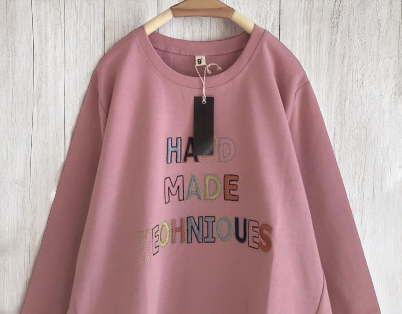 เสื้อยืดลายปักแขนสามส่วน 9am