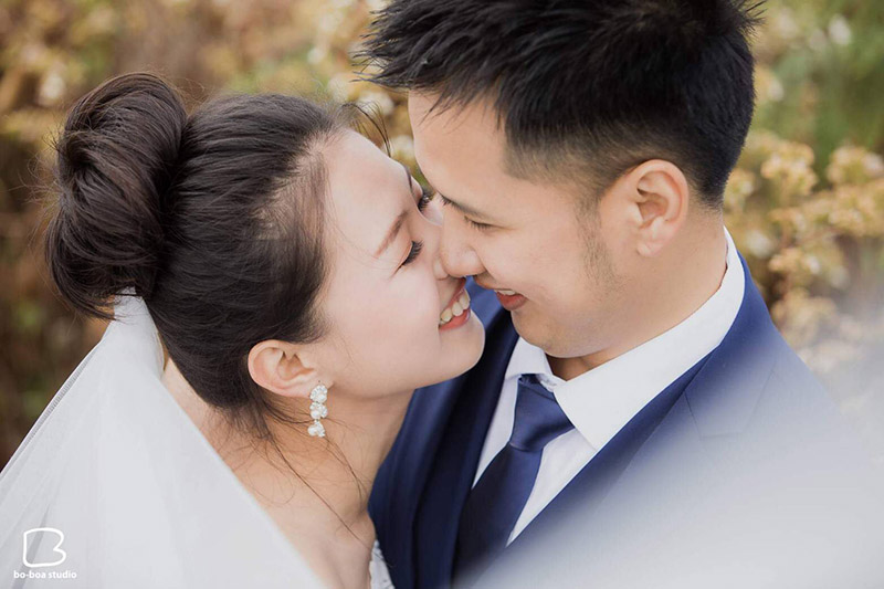 พร้อมเช่า ชุดสูทชาย สีน้ำเงินกรมท่า แบบเนี๊ยบ งานเกรดเจ้าบ่าว