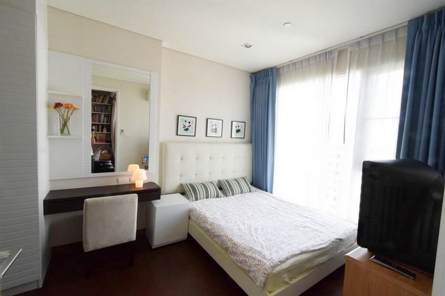 ให้เช่าคอนโดหรู ไอวี่ ทองหล่อ ชั้น 10 ห้อง 186 ตร.ม.4 ห้องนอน เฟอร์นิเจอร์ เครื่องใช้ครบครัน