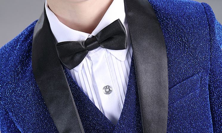 พร้อมเช่า ชุดสูทเด็กชาย สีน้ำเงิน เนื้อกากเพชร แบบหรูหรา (พร้อมเช่าไซส์ 120 , 130 , 150)