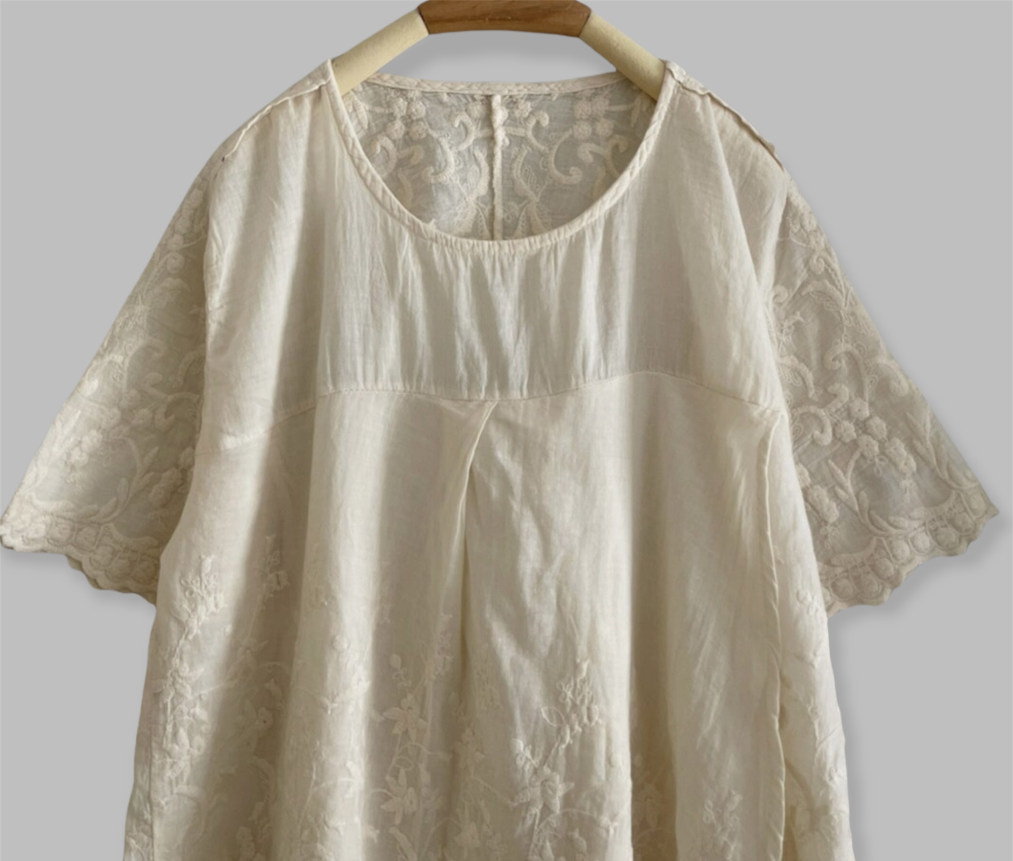 เสื้อผ้าฝ้ายนุ่มลายปักลูกไม้