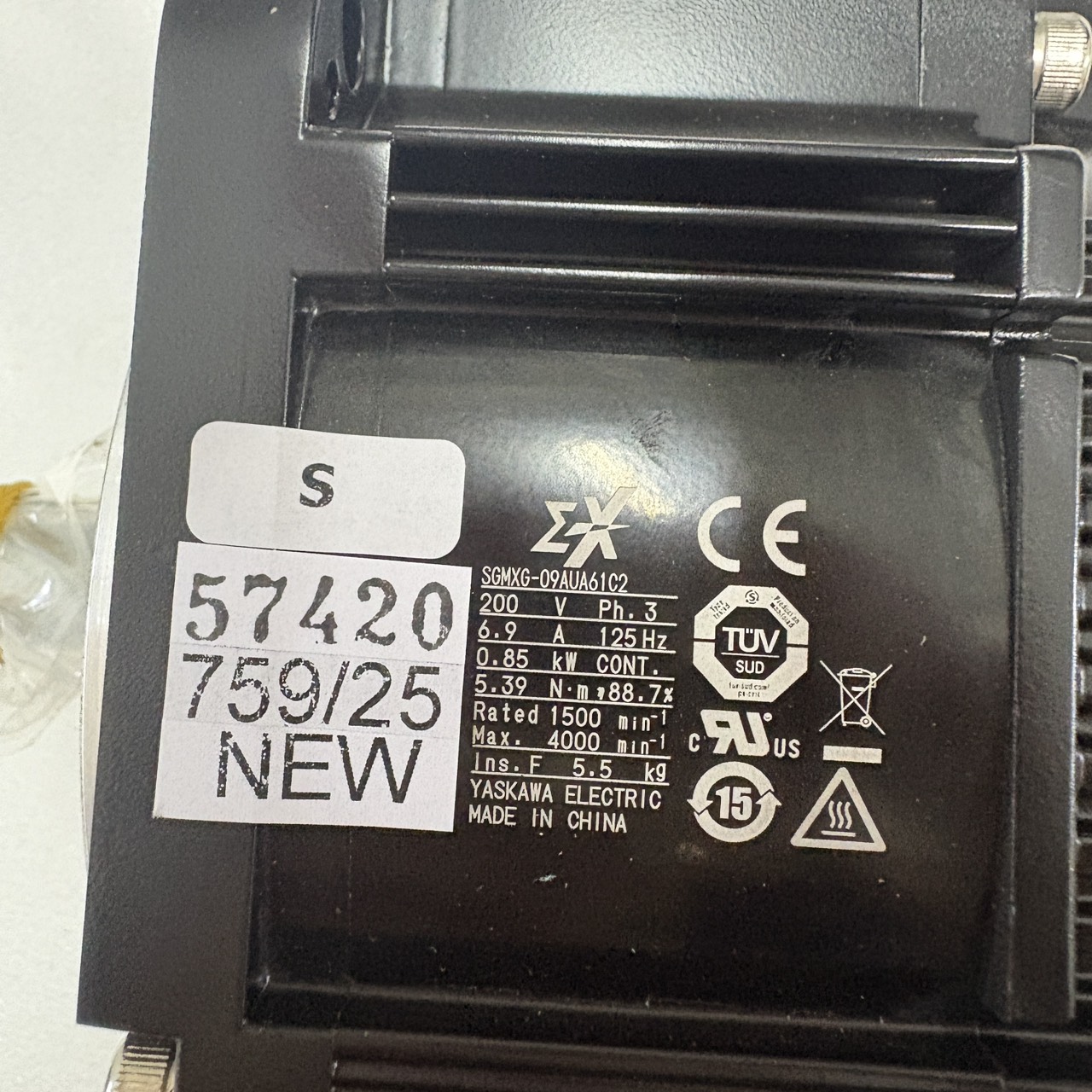 SGMXG-09AUA61C2 SERVO MOTOR " YASKAWA "